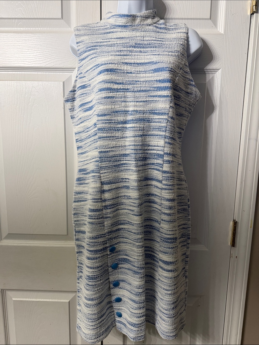 Sharagano Sleeveless Blue Stripe Knit Dress with Button Detail Sz 10 EUC